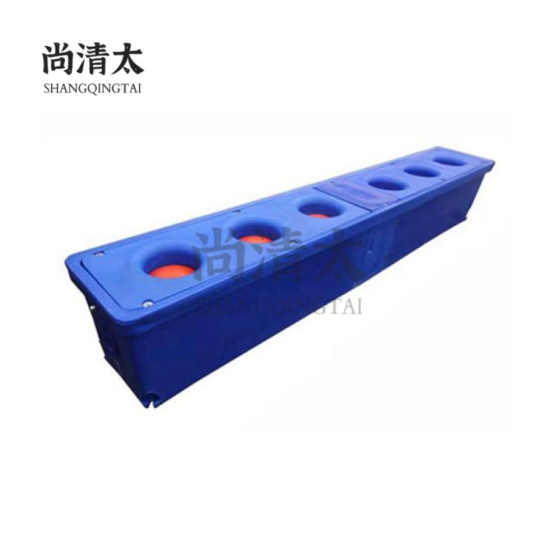 6 Holes Plastic Insulated Cattle Drinking Water Tank 3500x600x600mm